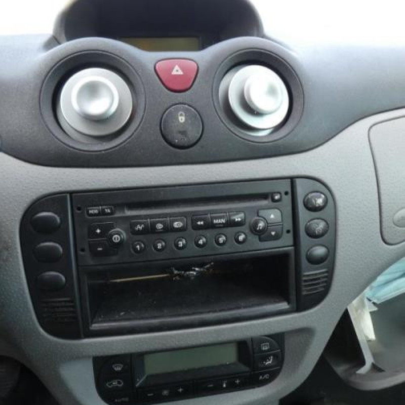 Malle/Hayon arriere CITROEN C3 PLURIEL Photo n°13