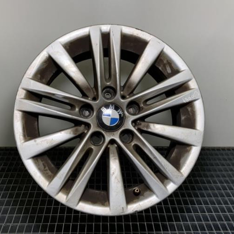 Jante BMW SERIE 1 E87 Photo n°1