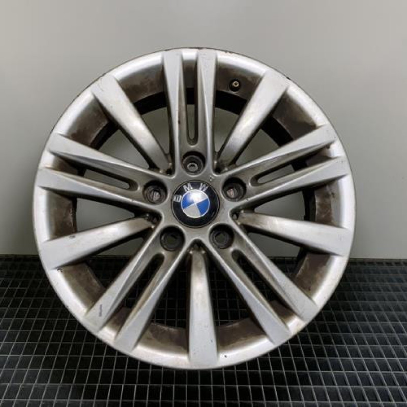 Jante BMW SERIE 1 E87 Photo n°1