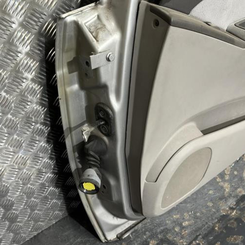 Porte avant droit FIAT IDEA Photo n°3