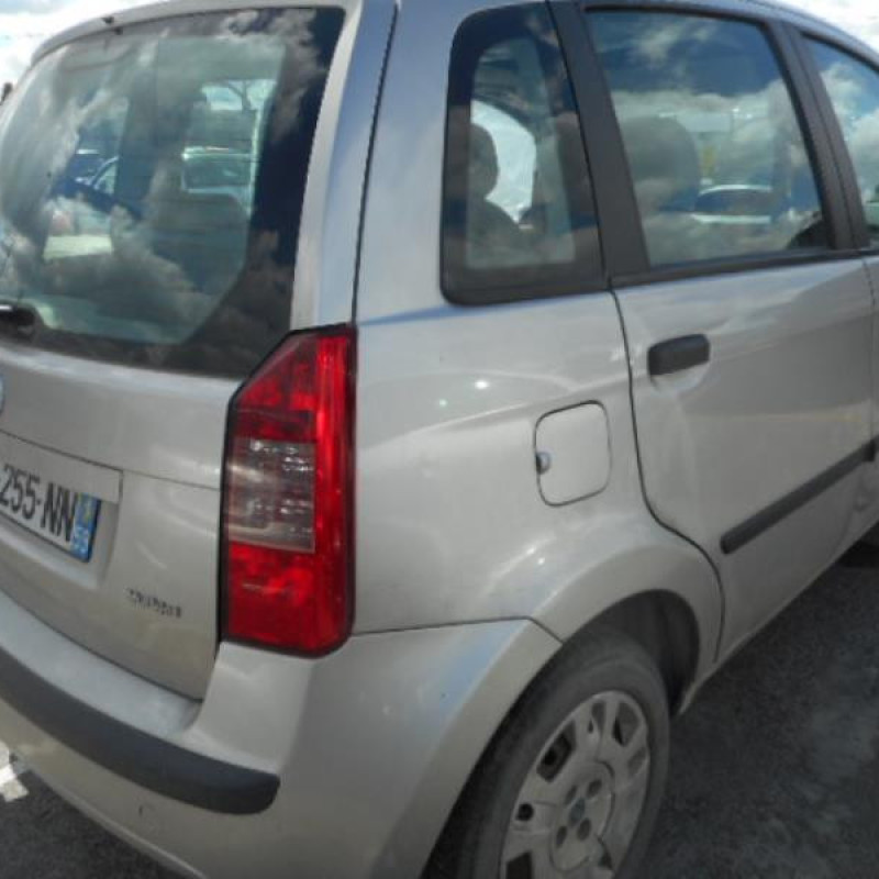Porte avant droit FIAT IDEA Photo n°6