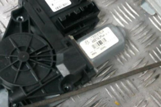 Leve vitre electrique avant gauche VOLKSWAGEN TOURAN 1