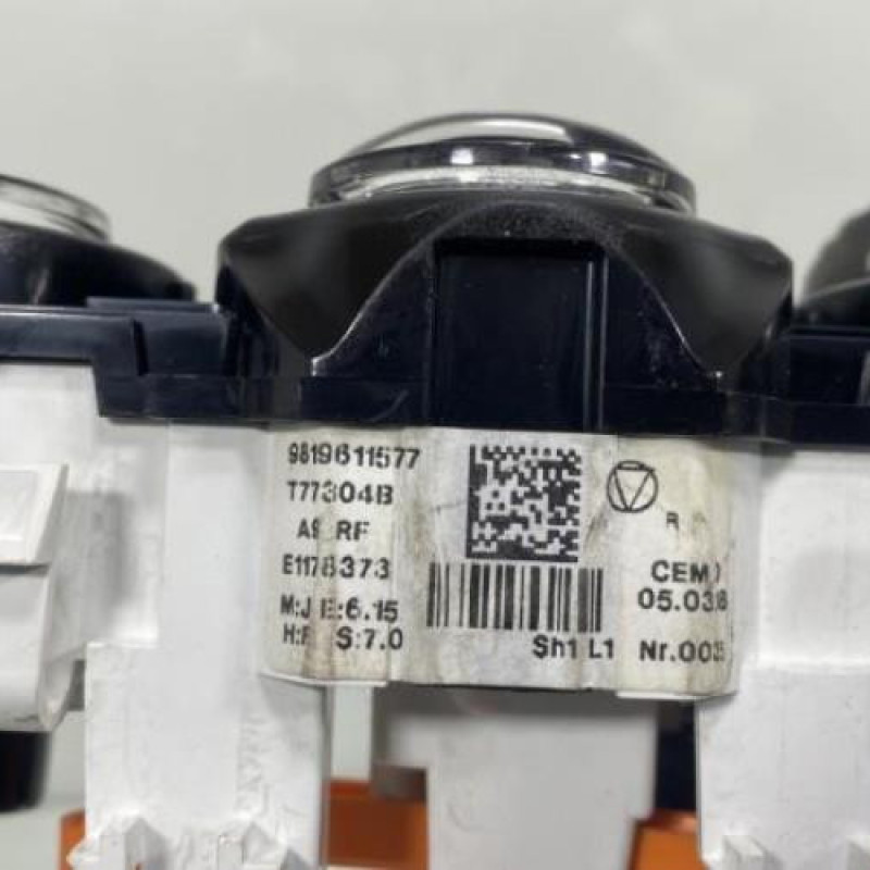 Commande chauffage PEUGEOT 208 1 Photo n°4