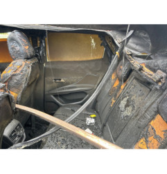 Pivot de moyeu avant droit PEUGEOT 3008 2