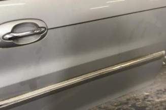 Porte avant droit KIA CARNIVAL 1