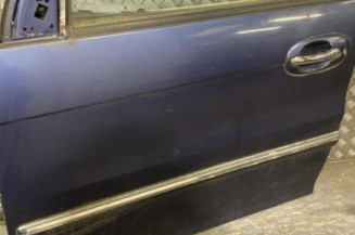 Porte avant gauche KIA CARNIVAL 1