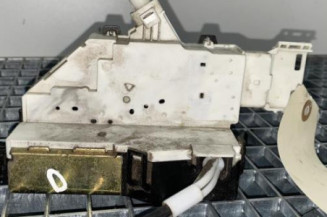 Serrure avant droit CITROEN C4 1