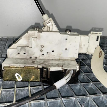 Serrure avant droit CITROEN C4 1