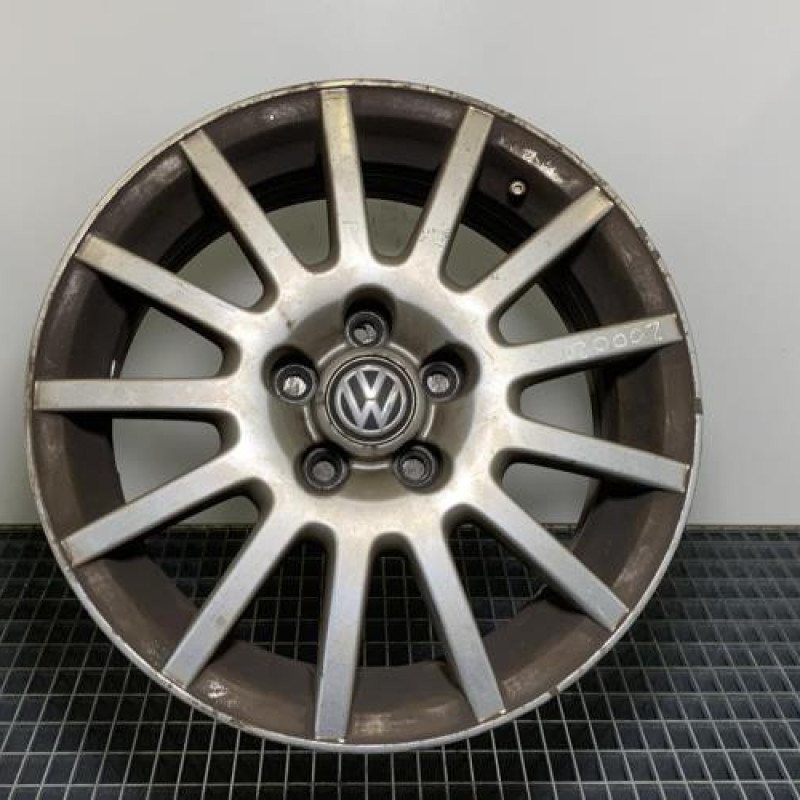 Jante VOLKSWAGEN GOLF 4 Photo n°1