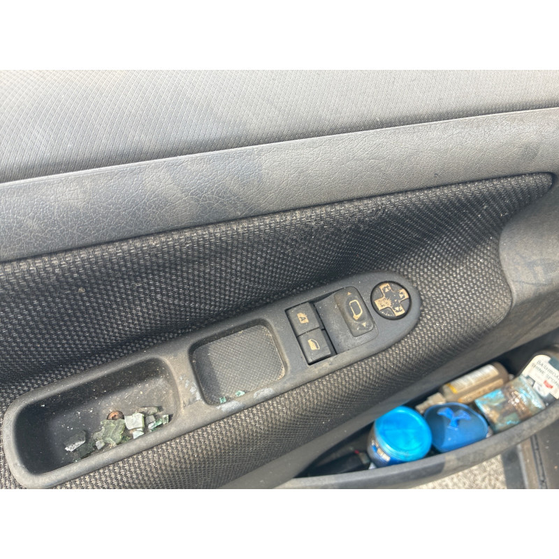 Boitier servitude moteur (BSM) PEUGEOT 207 Photo n°16