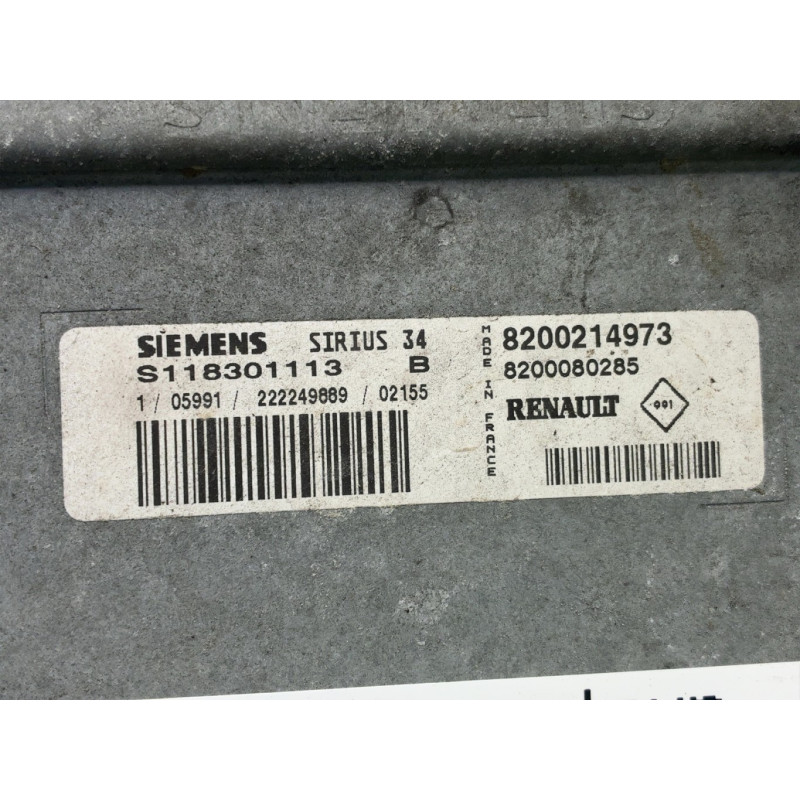 Calculateur moteur RENAULT CLIO 2 Photo n°2