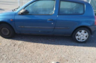 Fermeture de capot RENAULT CLIO 2
