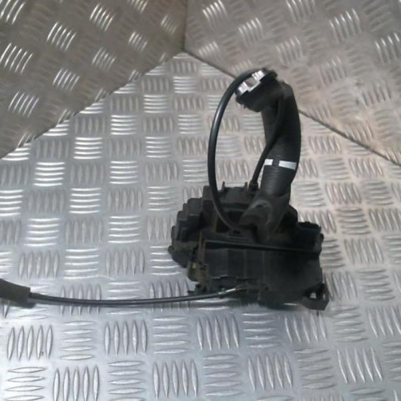 Serrure arriere droit RENAULT SCENIC 3 Photo n°2
