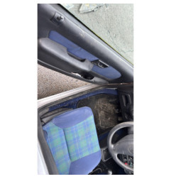 Arret de porte avant droit PEUGEOT 106