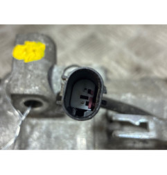 Compresseur clim BMW SERIE 1 E87 Photo n°1