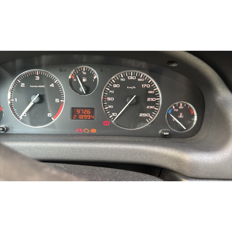 Arret de porte avant droit PEUGEOT 406 Photo n°19