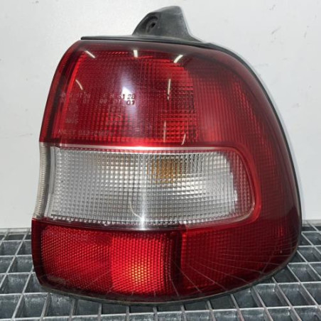 Feu arriere principal droit (feux) SUZUKI BALENO 1 Photo n°1