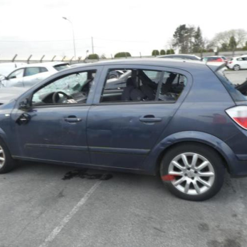 Serrure arriere droit OPEL ASTRA H Photo n°8