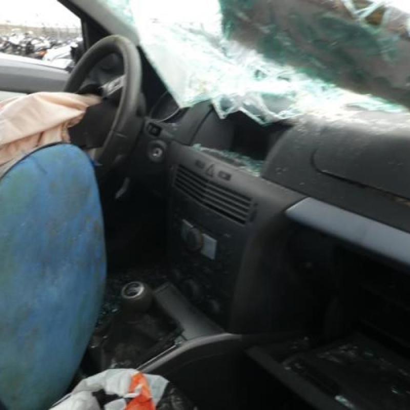 Serrure arriere droit OPEL ASTRA H Photo n°10