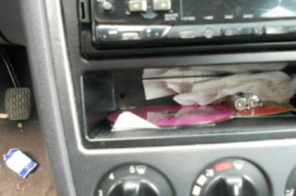 Pretensionneur de ceinture avant gauche MERCEDES CLASSE A 168