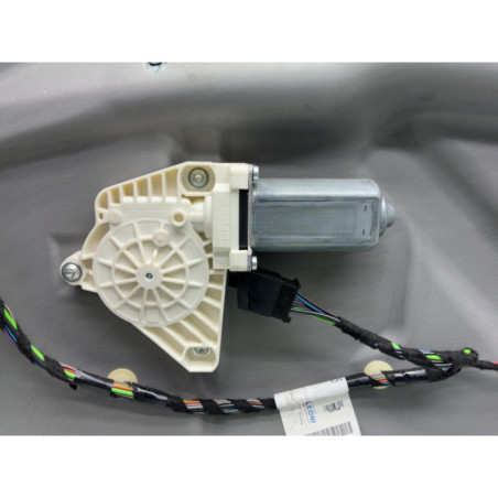 Leve vitre electrique avant droit MERCEDES CLASSE A 169