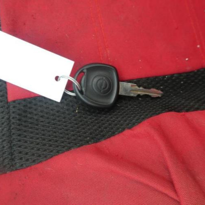 Porte arriere gauche OPEL ASTRA F Photo n°17