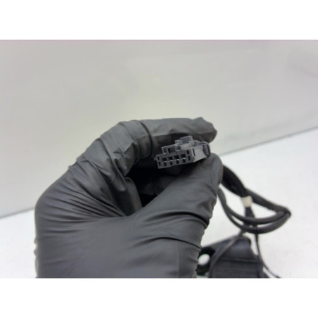 Attache ceinture arriere droit PEUGEOT 208 2