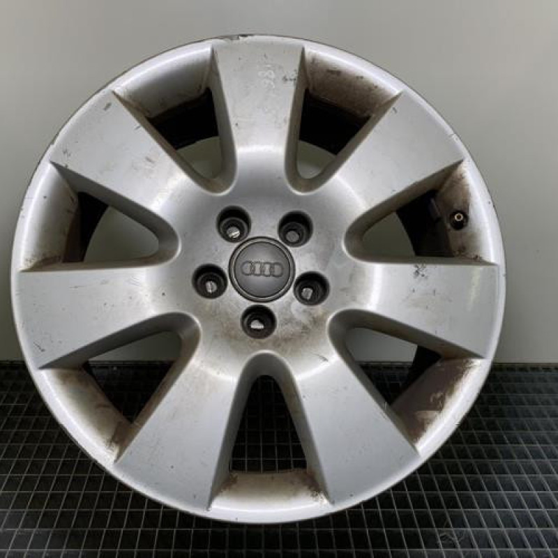 Jante AUDI A8 1 Photo n°1