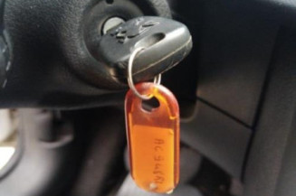 Com (Bloc Contacteur Tournant+Commodo Essuie Glace+Commodo Phare) PEUGEOT 207