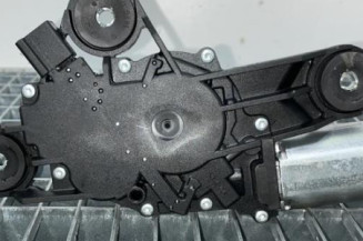 Moteur essuie glace arriere FORD FOCUS 3