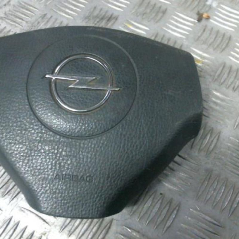 Air bag conducteur OPEL AGILA A Photo n°1