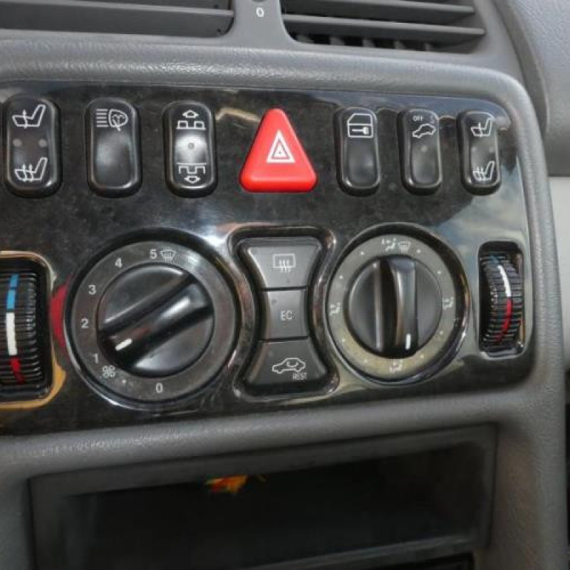 Compresseur clim MERCEDES CLASSE CLK 208 Photo n°10