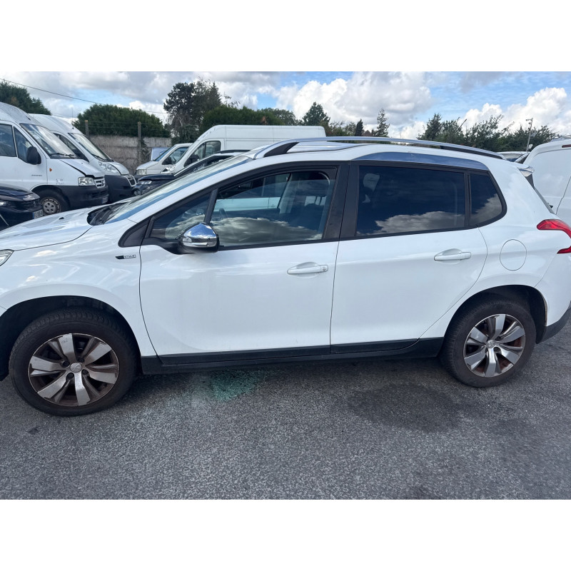 PEUGEOT 2008 1 PHASE 1 1.2 VTI - 12V Photo n°7