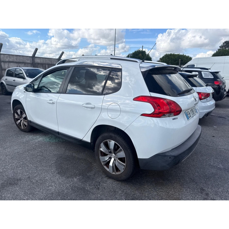 PEUGEOT 2008 1 PHASE 1 1.2 VTI - 12V Photo n°19