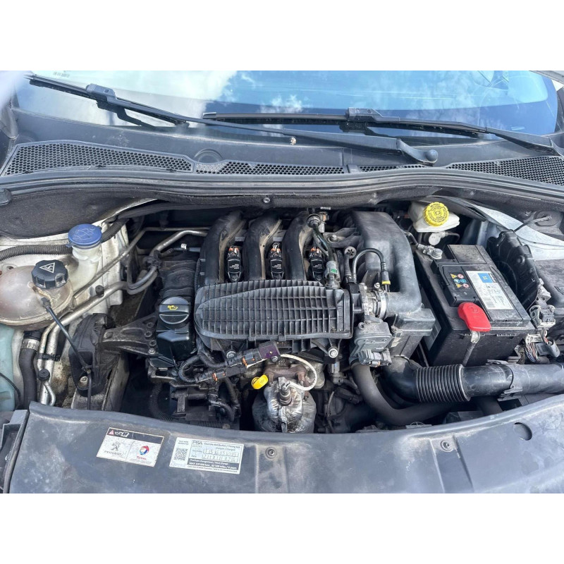 PEUGEOT 2008 1 PHASE 1 1.2 VTI - 12V Photo n°20