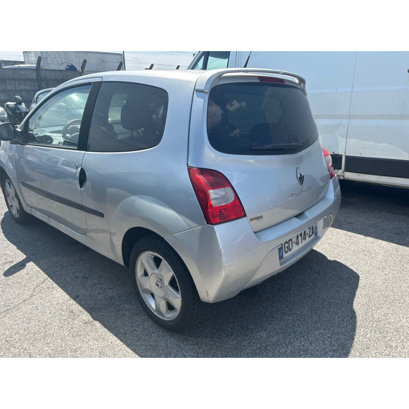 Pare choc arriere RENAULT TWINGO 2 Photo n°12