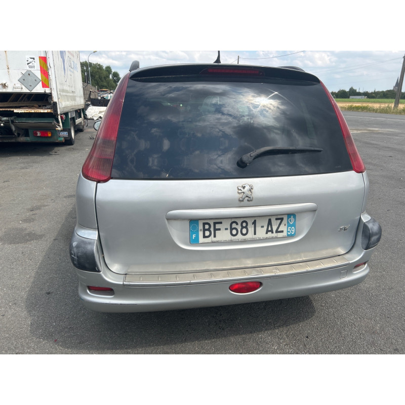 Pare choc arriere PEUGEOT 206 Photo n°9