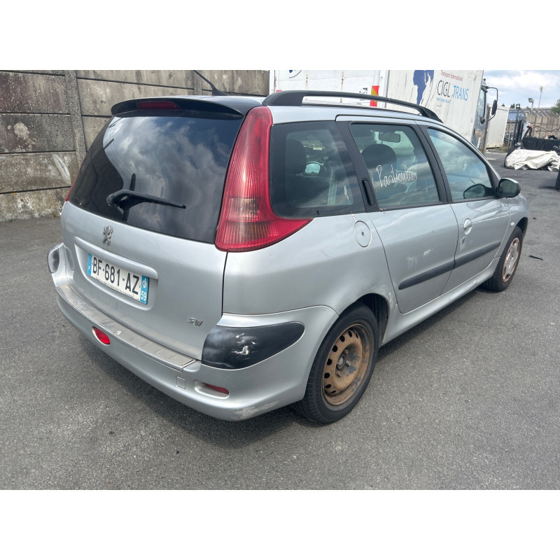 Pare choc arriere PEUGEOT 206 Photo n°18