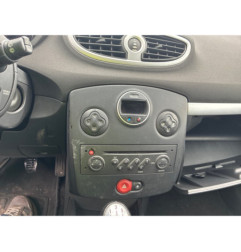Pare choc avant RENAULT CLIO 3