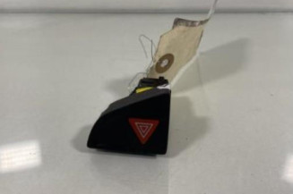 Bouton de warning CITROEN C5 2 Photo n°1