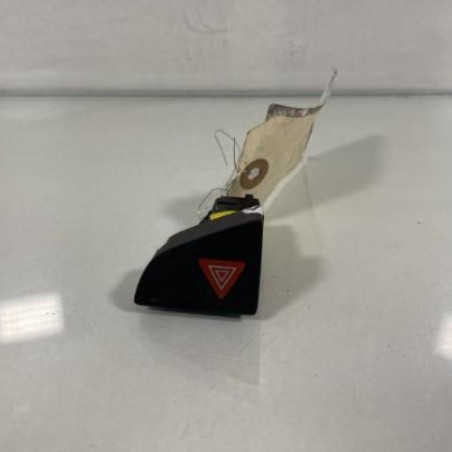 Bouton de warning CITROEN C5 2 Photo n°1