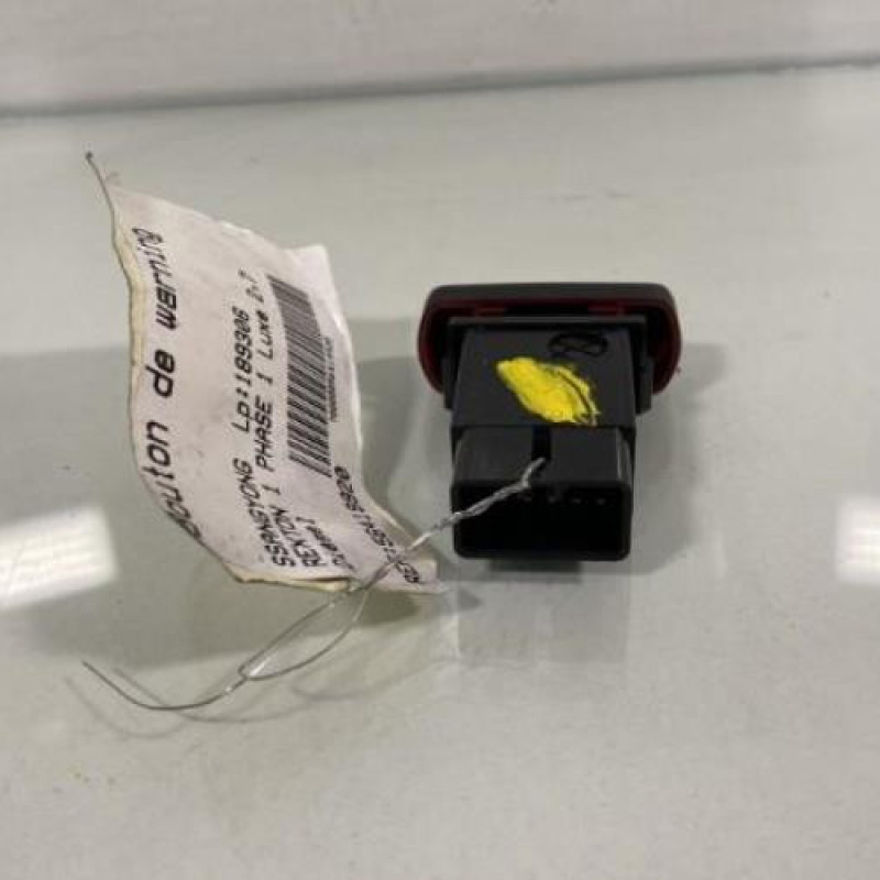 Bouton de warning SSANGYONG REXTON 1 Photo n°3