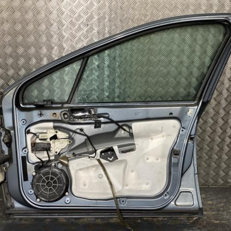 Porte avant droit PEUGEOT 407 Photo n°3
