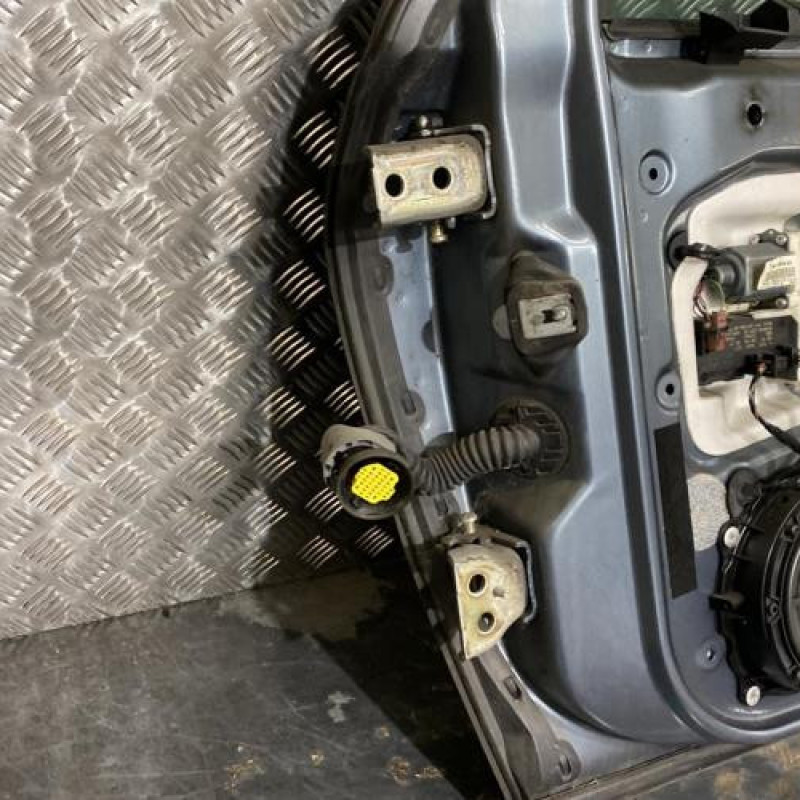 Porte avant droit PEUGEOT 407 Photo n°4