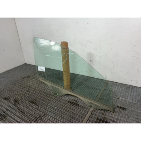 Vitre avant droit HYUNDAI I 30 1
