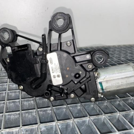 Moteur essuie glace arriere VOLKSWAGEN FOX Photo n°1