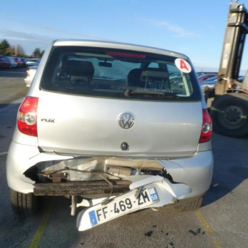 Moteur essuie glace arriere VOLKSWAGEN FOX Photo n°6