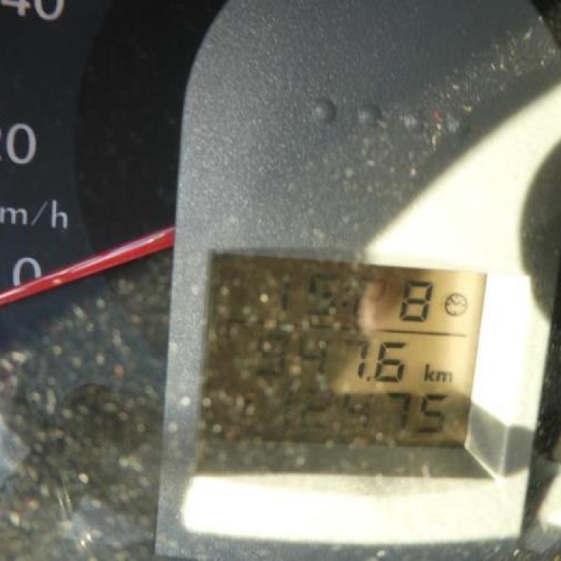 Moteur essuie glace arriere VOLKSWAGEN FOX Photo n°14