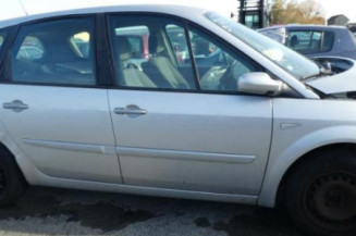 Plage arriere RENAULT SCENIC 2