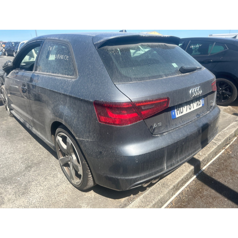 AUDI A3 3 PHASE 1 2.0 TDI - 16V TURBO Photo n°4